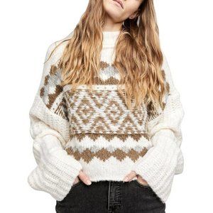 Free People Alpine Crop Sweater Color Ivory NWT SUPER SOFT!!!!!